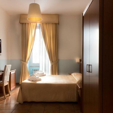 Few Steps From St Peter Bed & Breakfast Екстериор снимка