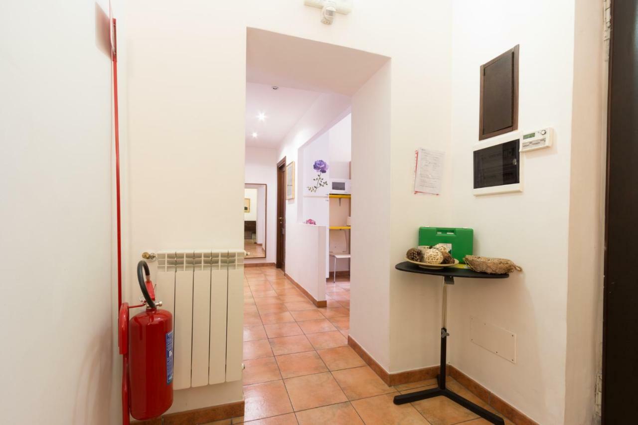 Few Steps From St Peter Bed & Breakfast Екстериор снимка