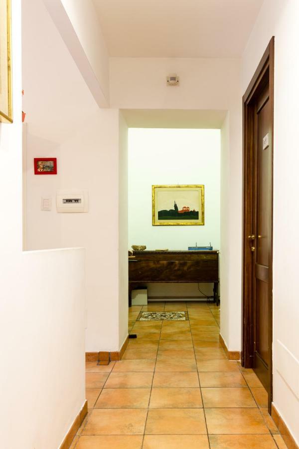 Few Steps From St Peter Bed & Breakfast Екстериор снимка